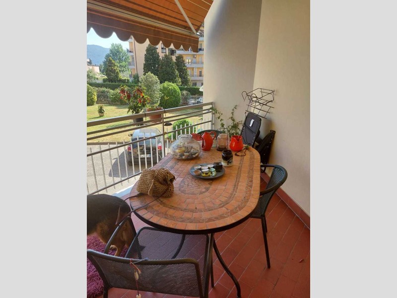 Appartamento in Vendita a Sarzana, 280'000€, 145 m²