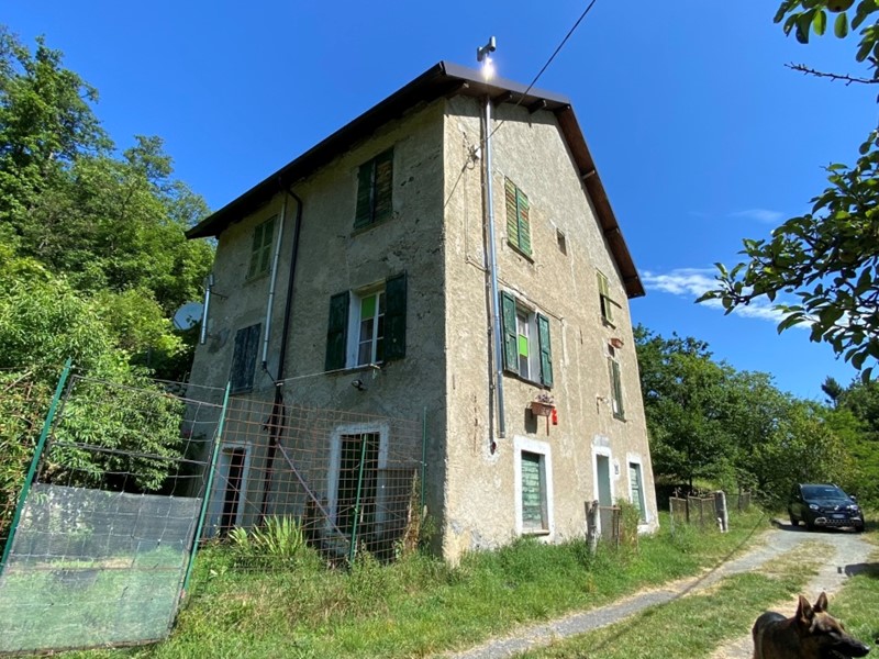 Casa Indipendente in Vendita a Molare, zona Olbicella, 155'000€, 190 m²