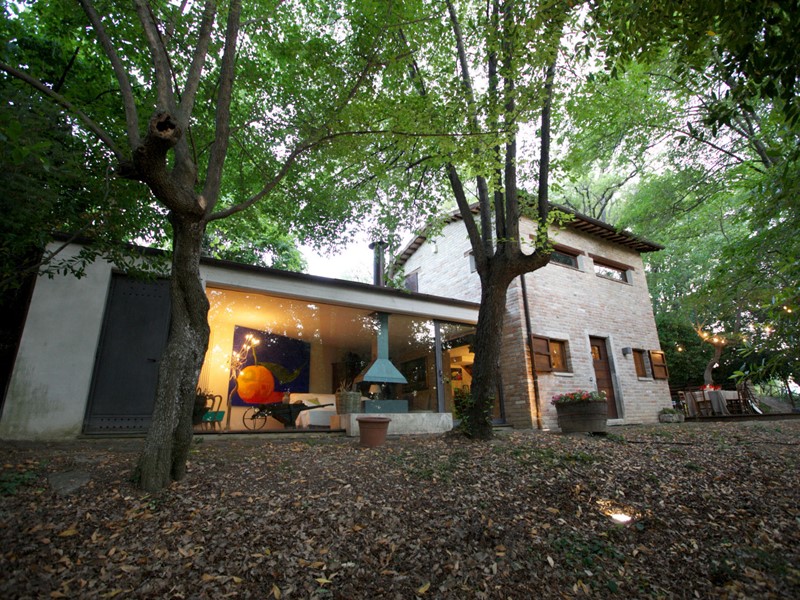 Rustico in Vendita a Ascoli Piceno, zona Collinare, 920'000€, 250 m², arredato