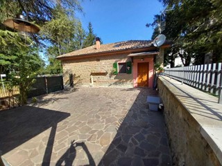 Casa Semi Indipendente in Vendita a Novafeltria, zona Perticara, 163'000€, 123 m²
