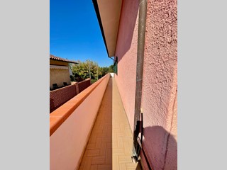 Casa Semi Indipendente in Vendita a Pietrasanta, zona Pietrasanta Lato Querceta, 200'000€, 80 m², arredato