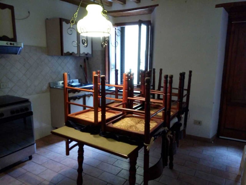 Casa Semi Indipendente in Vendita a Seravezza, zona Collina, 180'000&euro;, 70 m², arredato