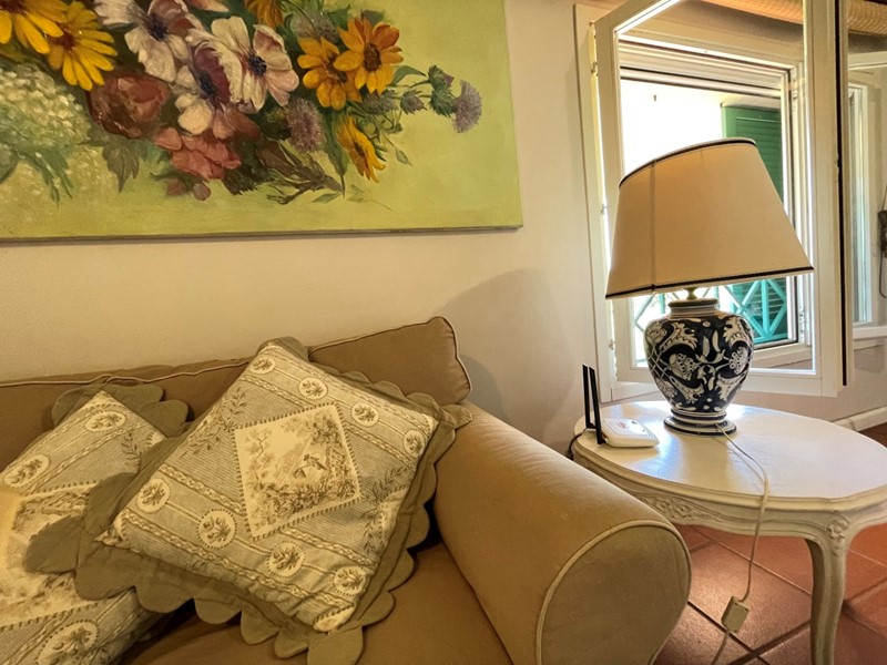 Quadrilocale in Affitto a Forte dei Marmi, zona Vittoria Apuana, 3'500€, 100 m², arredato