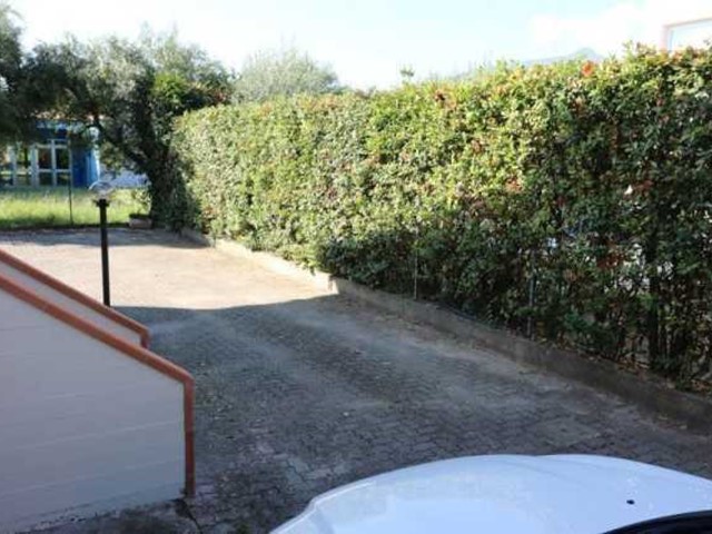 Casa Semi Indipendente in Vendita a Seravezza, zona Querceta, 280'000&euro;, 100 m²