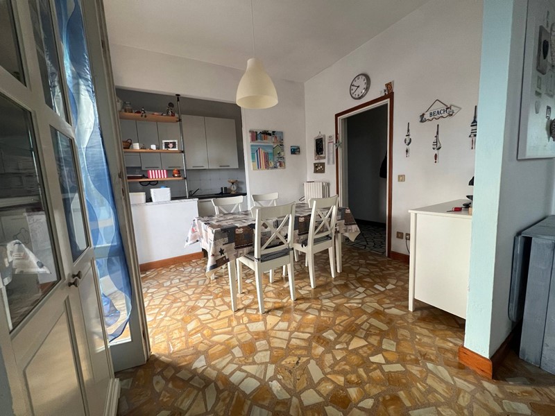 Quadrilocale in Vendita a Pisa, zona Tirrenia, 235'000€, 85 m²