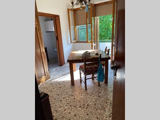 Appartamento in Vendita a Calcinaia, zona Fornacette, 159'000€, 160 m², arredato