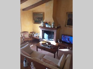 Casa Indipendente in Affitto a Santo Stefano di Magra, zona Ponzano Magra, 1'200€, 88 m², arredato