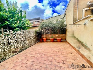 Appartamento in Vendita a Massa, 800'000€, 420 m²