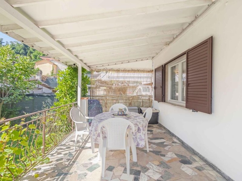 Quadrilocale in Vendita a Ameglia, zona Bocca di Magra, 270'000&euro;, 68 m²