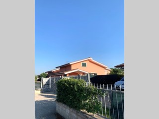 Casa Semi Indipendente in Vendita a Paliano, 180'000€, 140 m²