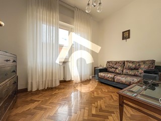 Appartamento in Vendita a Jesi, zona ZONA 5A, 220'000€, 126 m², con Box