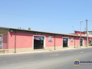 Negozio in Vendita a Pachino, 