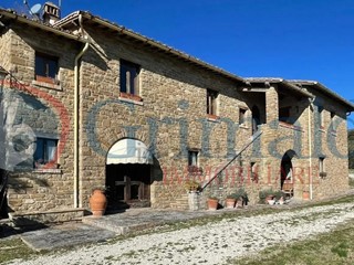 Villa in Vendita a Assisi, 1'250'000€, 400 m²