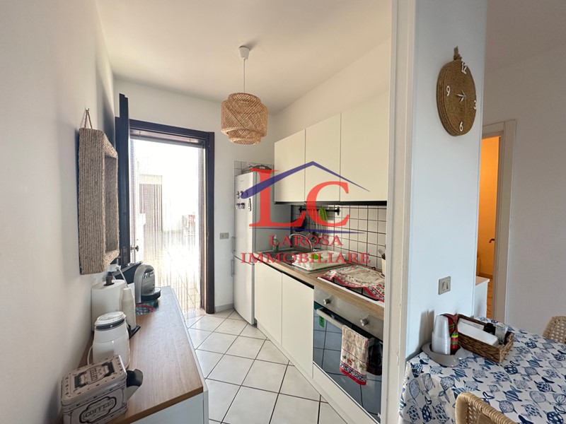 Quadrilocale in Vendita a Melendugno, zona San Foca, 75'000€, 56 m², arredato