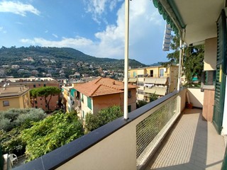Appartamento in Vendita a Recco, 179'000€, 70 m²