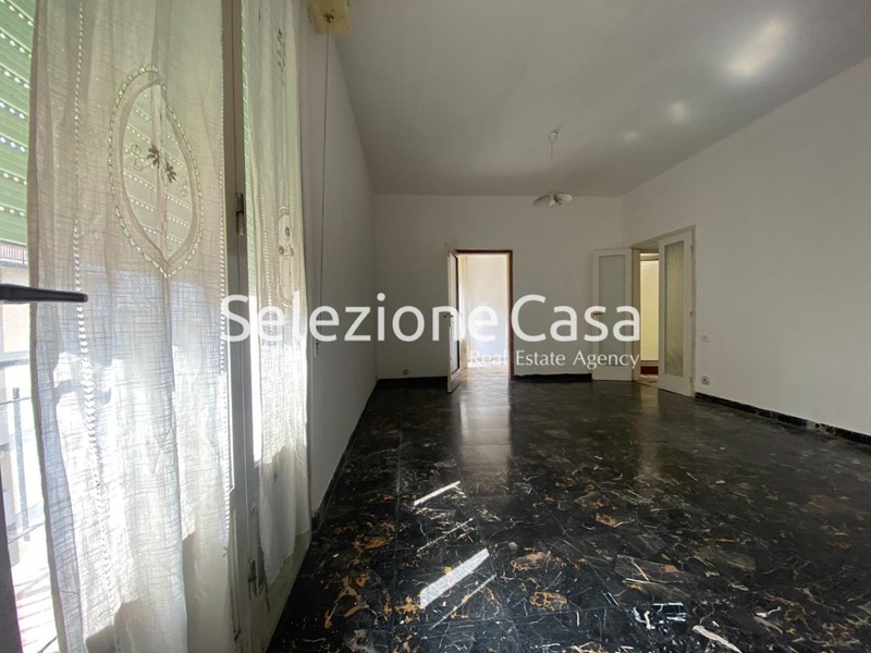 Quadrilocale in Vendita a Santa Croce sull'Arno, 95'000€, 103 m²