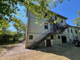 Casa Semi Indipendente in Vendita a Pennabilli, 140'000&euro;, 230 m², arredato, con Box