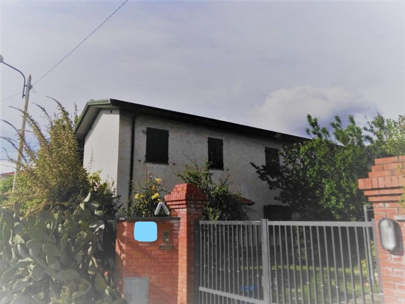 Casa Semi Indipendente in Vendita a Seravezza, zona Querceta, 190'000€, 75 m², arredato