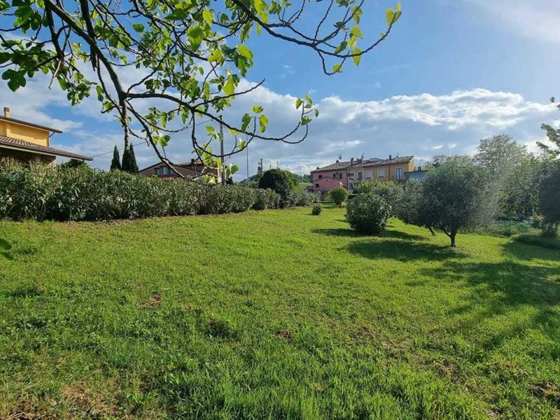 Terreno edificabile in Vendita a Montefiore Conca, 65'000€, 180 m²