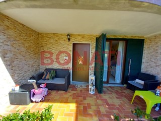 Casa Semi Indipendente in Vendita a Podenzana, zona Montedivalli, 240'000€, 105 m²