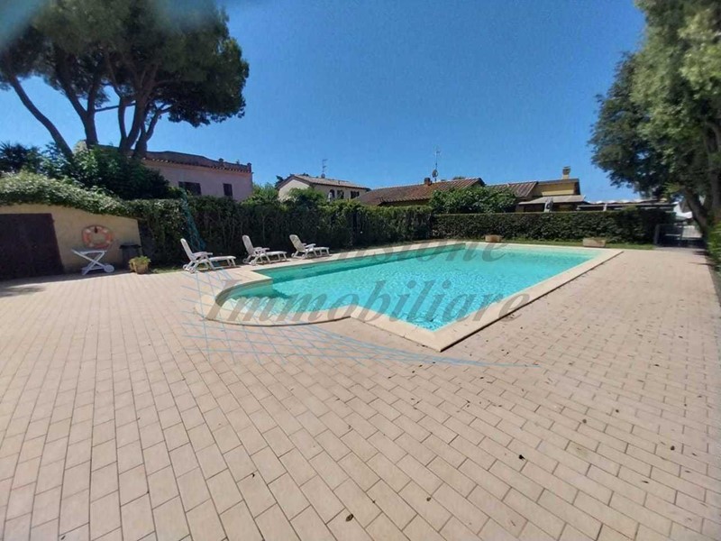 Bilocale in Vendita a Rosignano Marittimo, zona Vada, 128'000€, , arredato