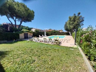 Bilocale in Vendita a Rosignano Marittimo, zona Vada, 128'000€, , arredato