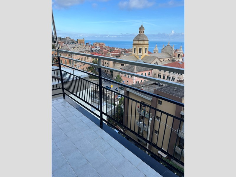 Trilocale in Affitto a Finale Ligure, 1'000€, 55 m², arredato
