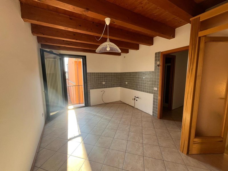 Casa Semi Indipendente in Vendita a Belfiore, 240'000€, 170 m², con Box
