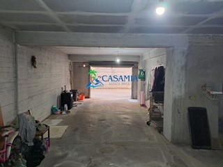 Capannone in Vendita a Monsampolo del Tronto, 25'000€, 77 m²