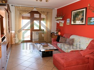 Appartamento in Vendita a Ciriè, 145'000€, 110 m²