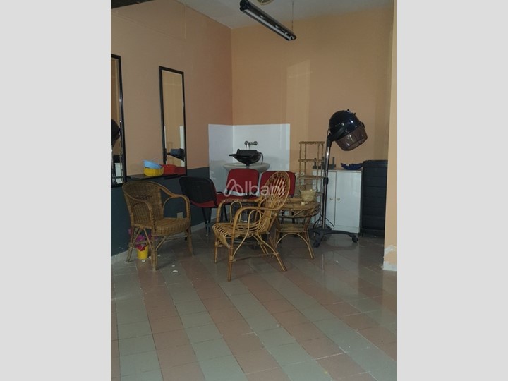 Immobile commerciale in Vendita a Arcola, 15 m²