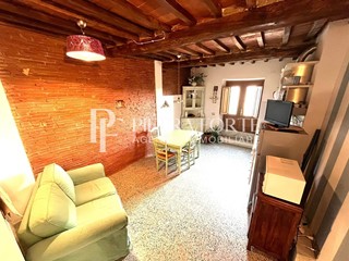 Trilocale in Vendita a Pietrasanta, 295'000€, 70 m², arredato