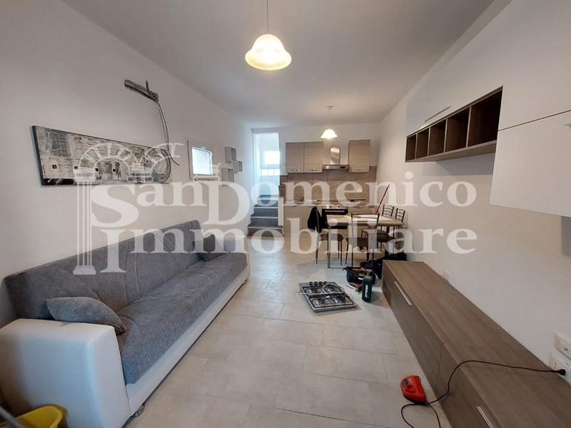 Casa Indipendente in Vendita a Cascina, 100'000€, 50 m², arredato