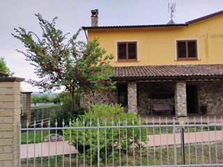 Villetta a schiera in Vendita a Orciano Pisano, 195'000€, 130 m², con Box
