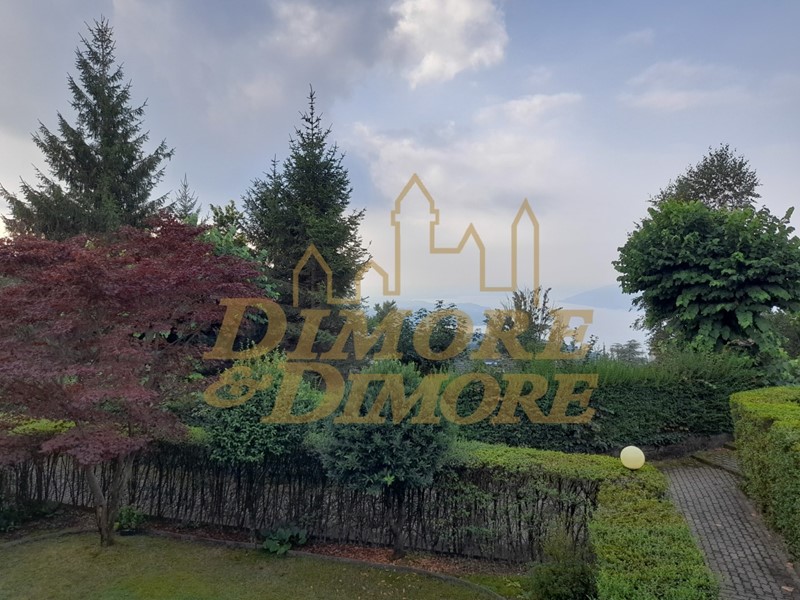 Bilocale in Vendita a Premeno, 75'000&euro;, 60 m², arredato, con Box