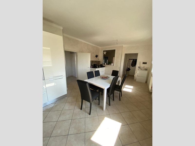 Casa Indipendente in Vendita a Cecina, 335'000€, 125 m²