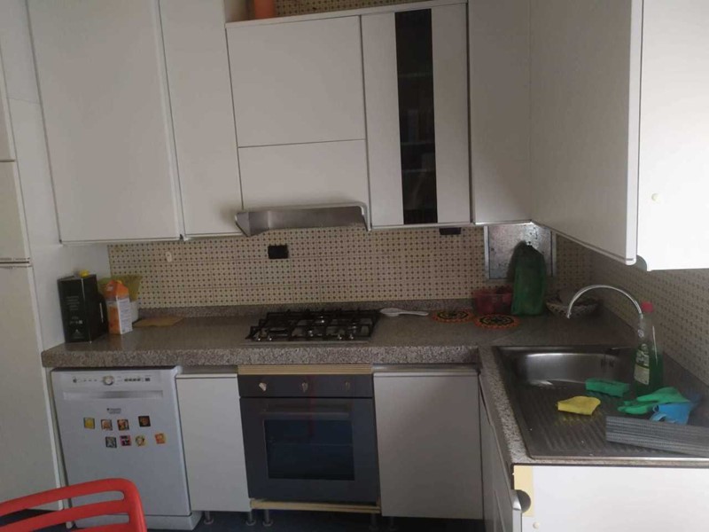 Appartamento in Affitto a Fornovo di Taro, 450€, 150 m²