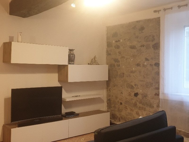 Bilocale in Vendita a Fornovo di Taro, zona Sivizzano, 52'000&euro;, 98 m²