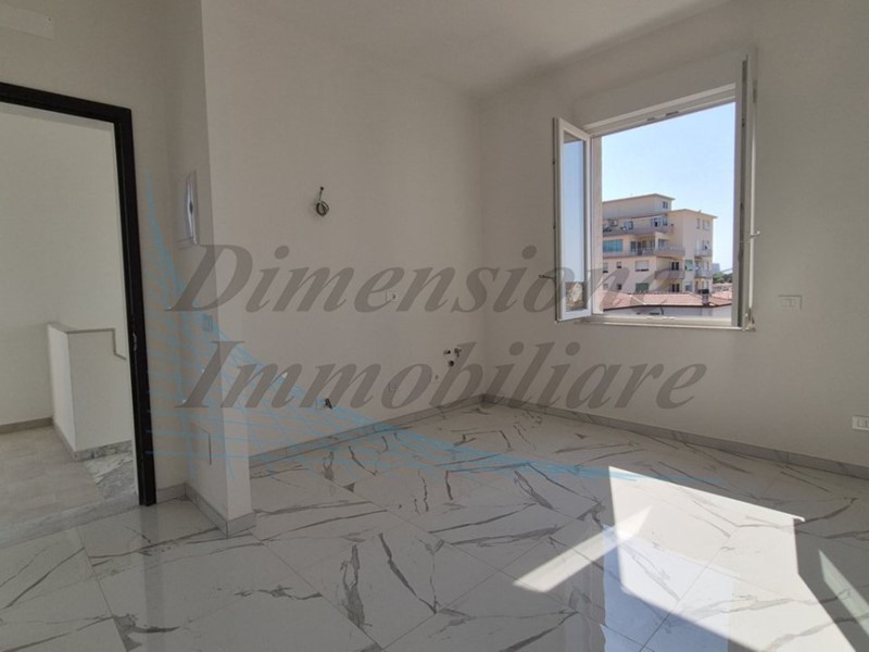Trilocale in Vendita a Rosignano Marittimo, zona Rosignano Solvay, 190'000€, 63 m²