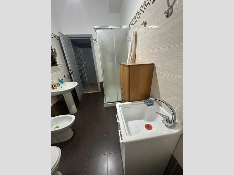 Appartamento in Affitto a Messina, zona Centro , 200€, 160 m², arredato