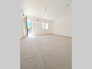 Casa Semi Indipendente in Vendita a Riccione, 395'000€, 90 m², con Box