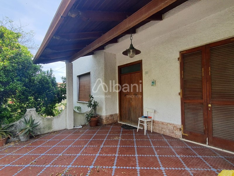 Appartamento in Vendita a Arcola, zona Pietralba, 157'000€, 111 m²