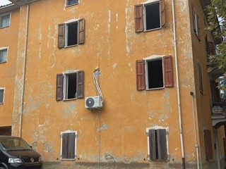 Trilocale in Vendita a Fornovo di Taro, 25'000&euro;, 69 m²