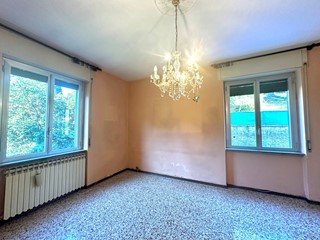 Appartamento in Vendita a Arona, 85'000€, 100 m²