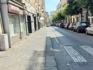 Immobile commerciale in Vendita a Torre Annunziata, 60'000€, 40 m²