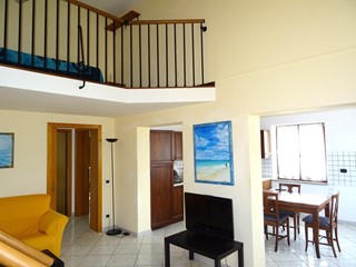 Trilocale in Vendita a Falconara Marittima, zona Rocca priora, 75'000€, 95 m², arredato