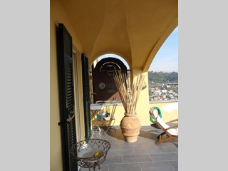 Casa Semi Indipendente in Vendita a La Spezia, zona La Foce, 650'000&euro;, 250 m²