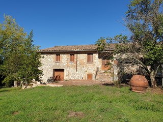 Casa Indipendente in Vendita a Guardea, 870'000&euro;, 700 m², con Box