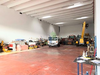 Immobile commerciale in Affitto a Pisa, zona Ospedaletto, 6'500€, 700 m²