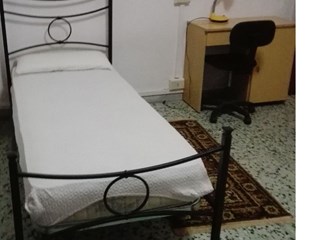 Stanza in Affitto a Macerata, zona Via Santa Maria della Porta, 240€, 67 m², arredato